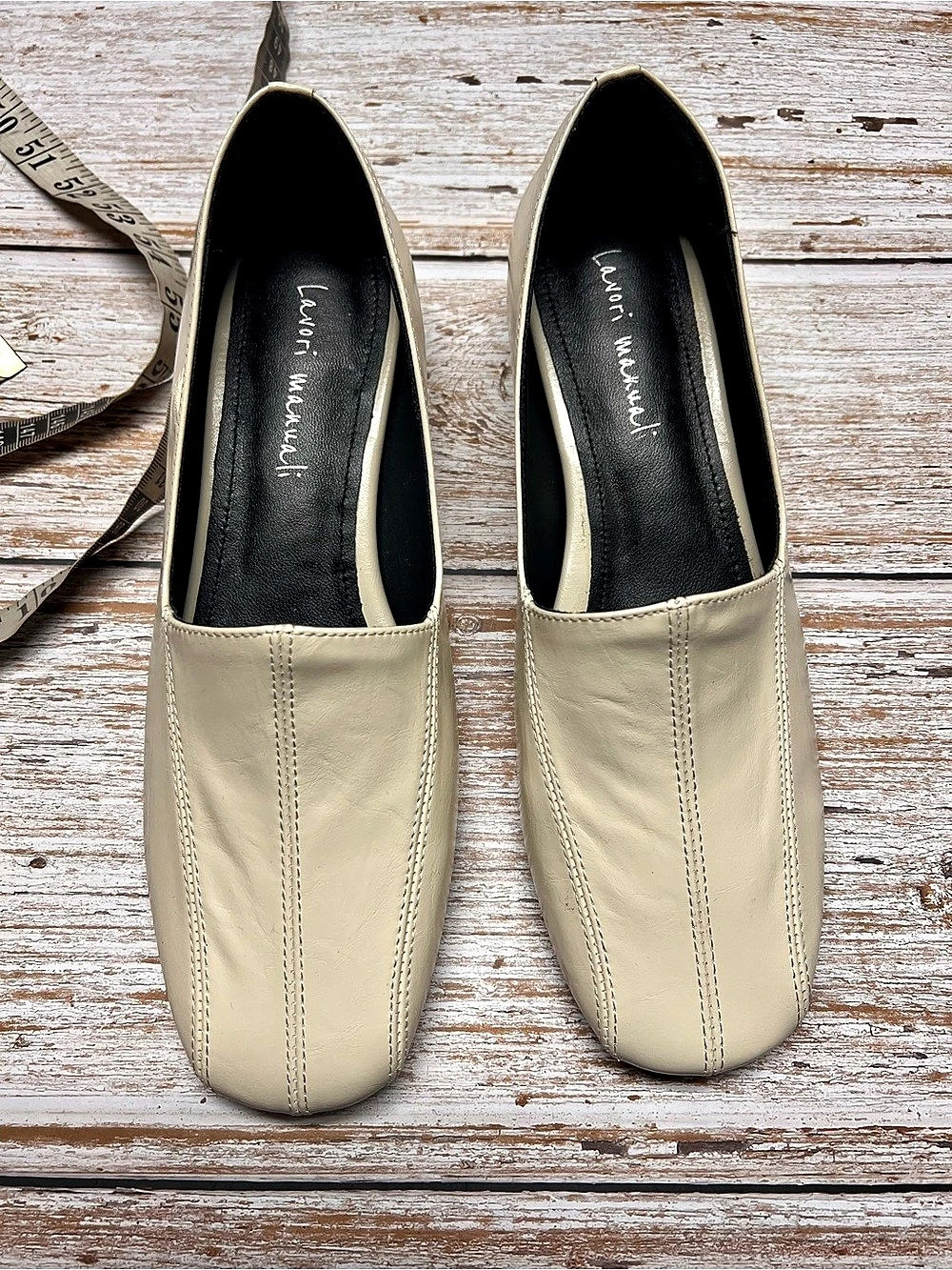 Lauri Muranadi Pointed Toe Block Heel Pumps in Cream